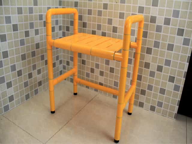 无障碍卫生间移动沐浴椅（图）